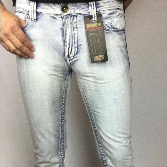 Fancy Light blue Men’s Jeans Bauhaus Brand straight fit low to mid rise - Picture 2 of 13